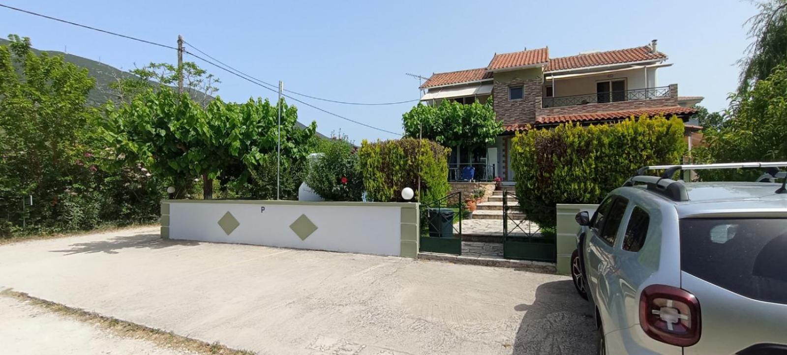 Queen Bay Studios Vasiliki  Luaran gambar