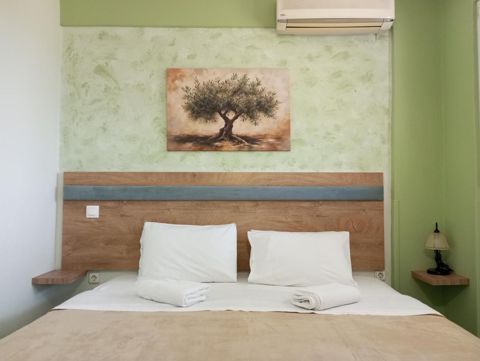 Queen Bay Studios Vasiliki  Luaran gambar