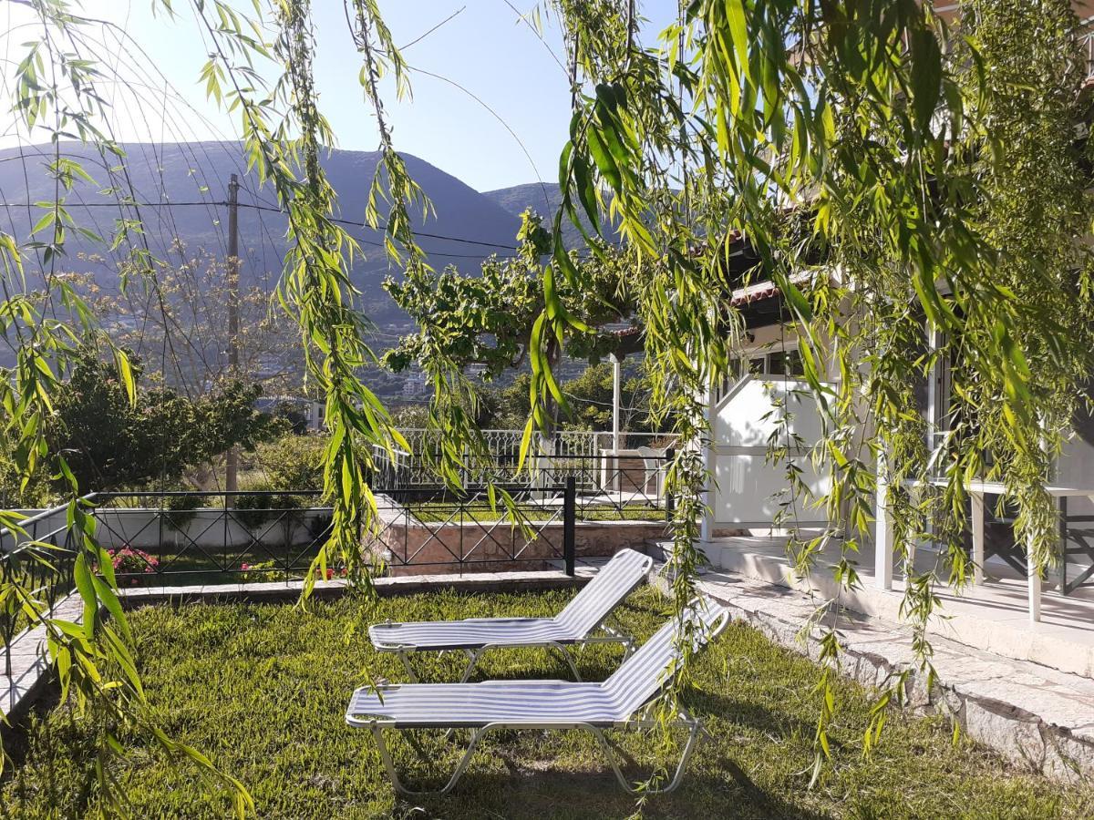 Queen Bay Studios Vasiliki  Luaran gambar